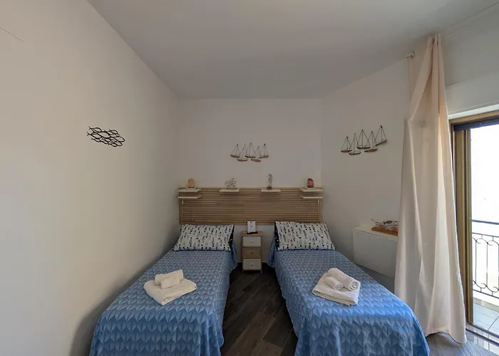 Belvedere 招待所 4*